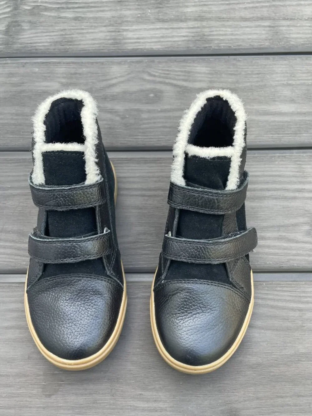 UGG worn once